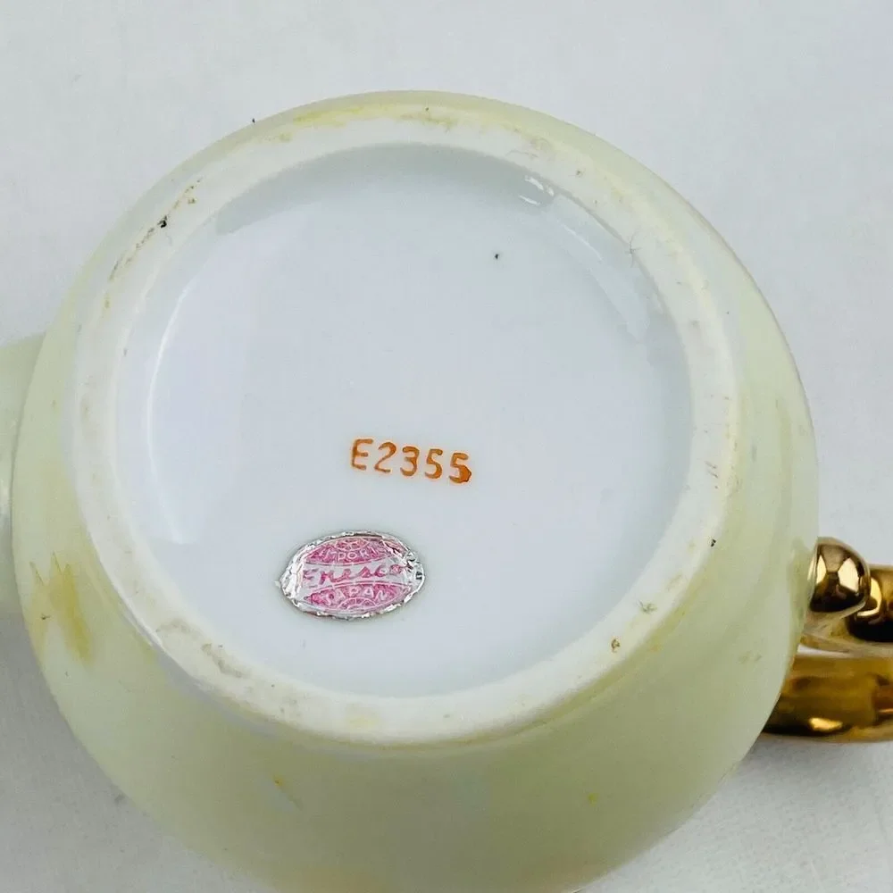 Vtg Enesco Fruit Pattern Teapot Gold Trim Hand Painted E2355‎ Pear Apple Grapes